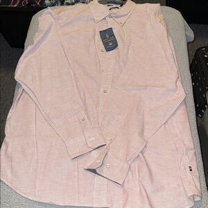 Men’s Nautica shirt